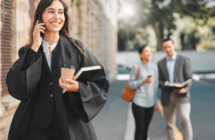 El Plan de Marketing Definitivo para Bufetes de Abogados: Tu Checklist para el Éxito Digital